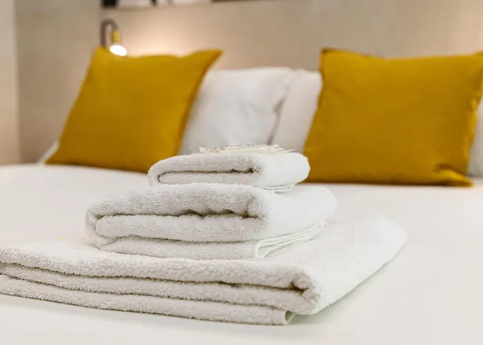 New Modern In Trastevere With Garden Roma