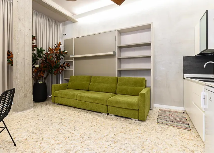 New Modern In Trastevere With Garden Apartamento *